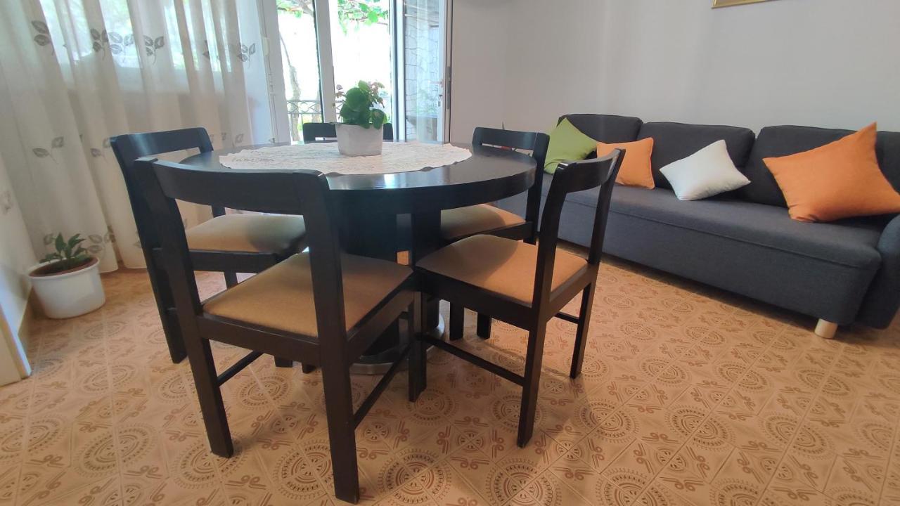 Apartment Tea-1 Donji Okrug  Екстер'єр фото